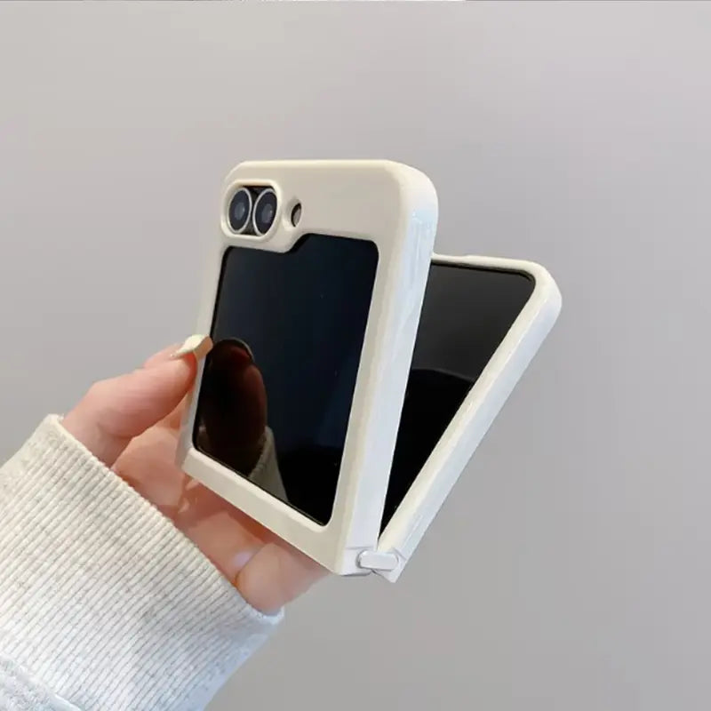 Retro Handheld Vibe Phone Case for Samsung and Motorola Razr Z Flip Series - Shockproof Protective Bumper with 3D Curly Edge Abstract Heart Pattern - Trendy Aesthetic Gift for Women