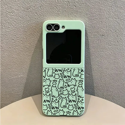 Retro Handheld Vibe Phone Case for Samsung and Motorola Razr Z Flip Series - Shockproof Protective Bumper with 3D Curly Edge Abstract Heart Pattern - Trendy Aesthetic Gift for Women